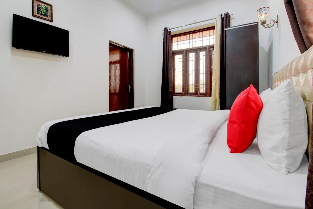 Elegance Resort Mathura Eksteriør bilde